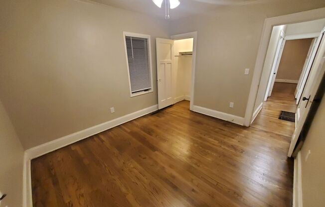 2 Bedroom, 1 Bathroom home with large garage