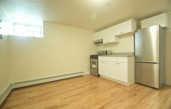 Studio, 1 bath, 400 sqft, $1,995, Unit 2