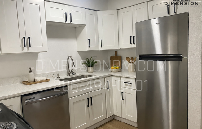 2 & 3 Bedroom Apartments Near Trail!