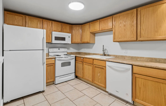 Spacious 5-Bedroom Home with Two Kitchens, Private Yard & Easy Commuting