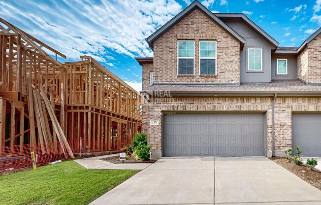 4 bedroom Modern Home in Celina Available for Rent!