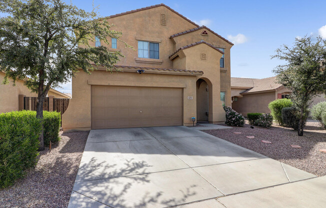 Gorgeous 5 Bed 2.5 Bath home in south Phoenix