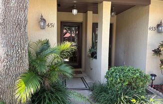Beautiful 2 story townhouse in Cypress Club