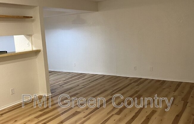 2216 E 66th Pl Unit 1802