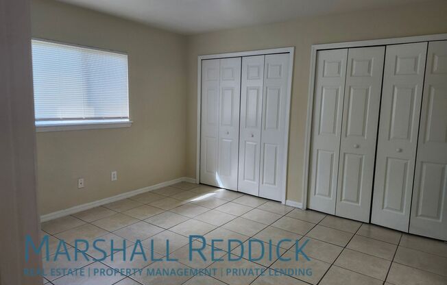 3 beds, 2 baths, $1,499, Unit 712 Jack Ave S