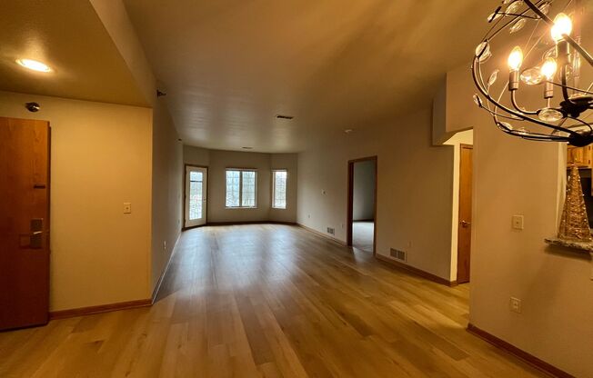 2 beds, 2 baths, 1,227 sqft, $1,625, Unit 3028