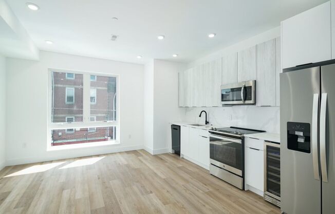1 bed, 1 bath, 1,275 sqft, $2,500, Unit Unit 3