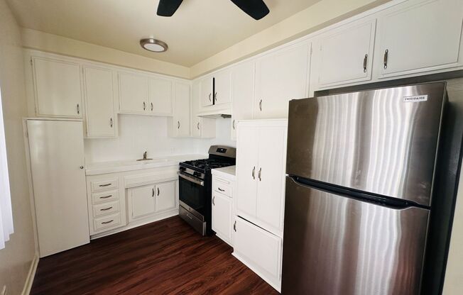 740 W. Laconia