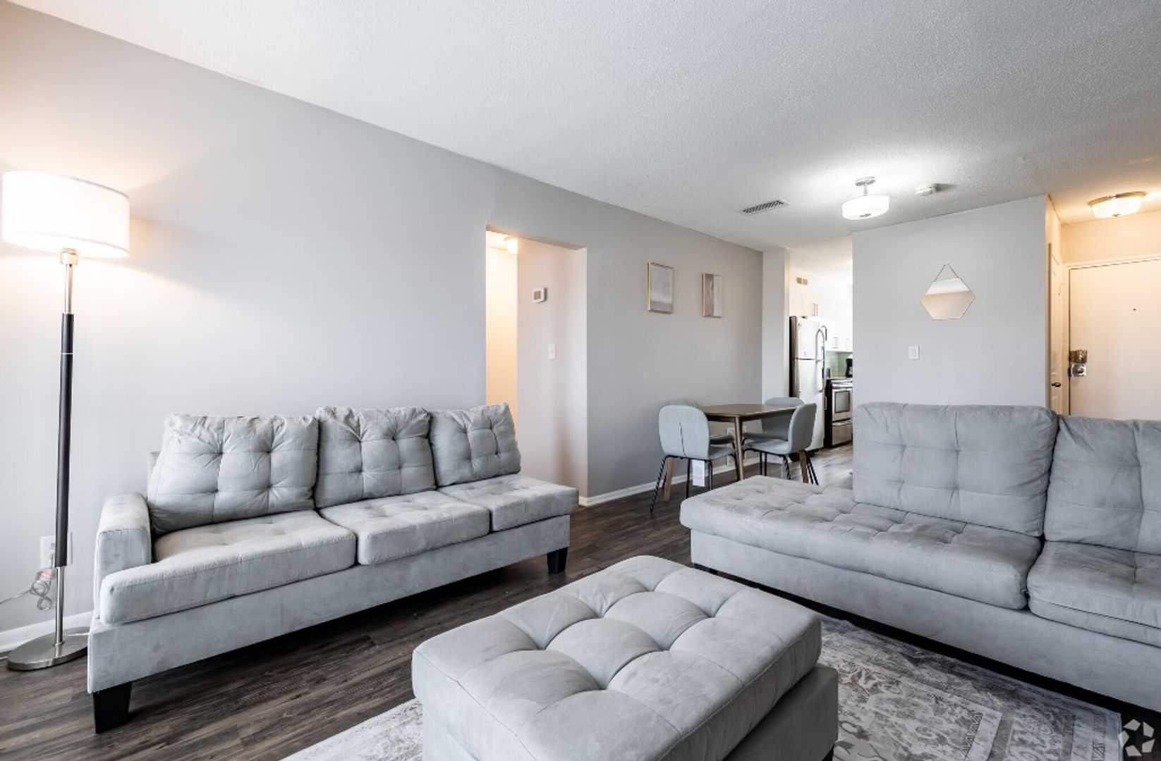 Free Rent Move in Special in the Old Fourth Ward  for a Spacious and Stylish 2-bedroom, 1-bathroom apartment in Old Fourth Ward