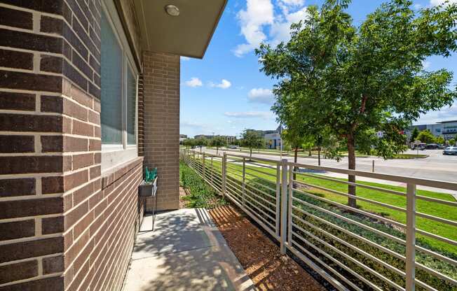 the preserve at ballantyne commons apartment balcony views of the street