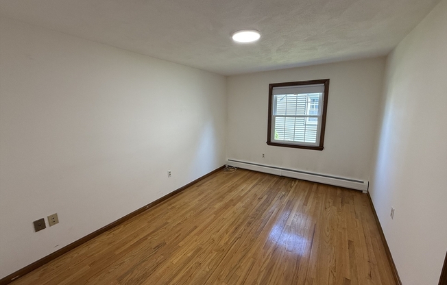 30 WOODLEIGH RD