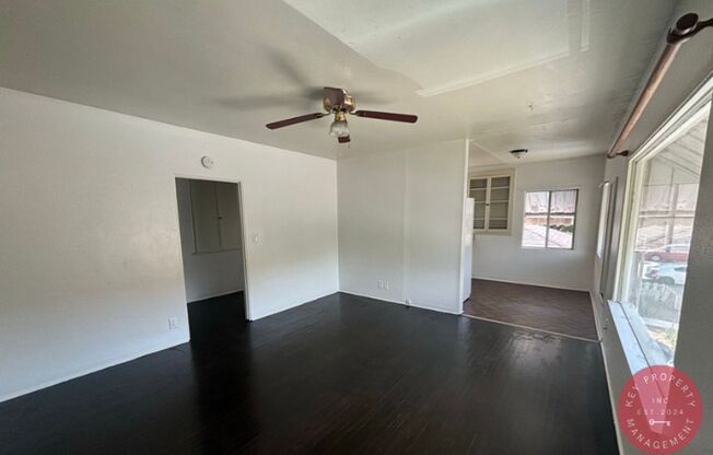 Charming 1-Bedroom Upstairs Unit Near San Diego Naval Base