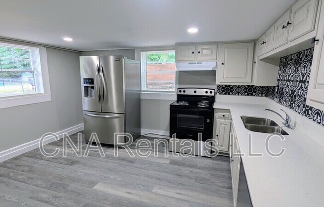 1772 MARTIN PL SE