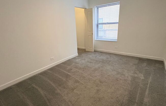 1 bed, 1 bath, 750 sqft, $1,050, Unit WL 110