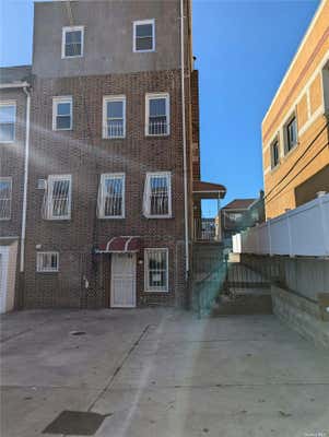 3 beds, 2 baths, $4,000, Unit 1ST FL