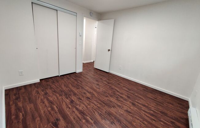 2 beds, 1 bath, 800 sqft, $1,250, Unit 306