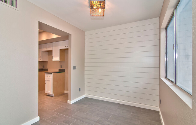 2 beds, 2 baths, $1,245, Unit #111