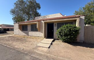 Renovated Glendale 3 Bedroom Condo with New Flooring