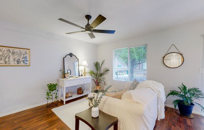 Beautiful 3-Bed, 2.5-Bath Home in South FoCo, Move in Ready!