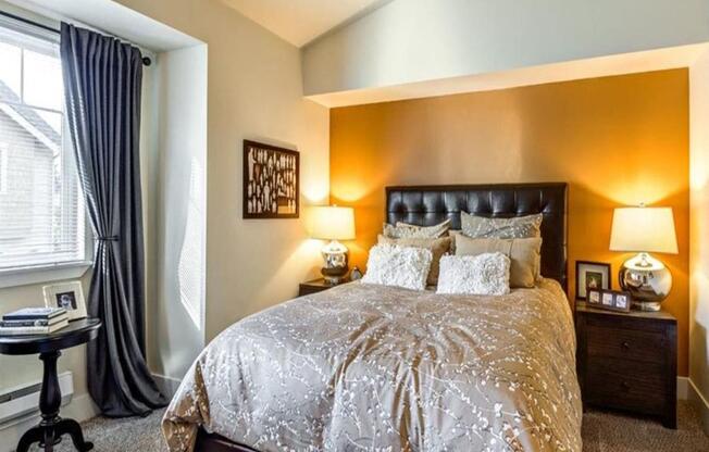 bedroom with accent wall