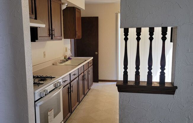 5730-5732 N. 94th Street