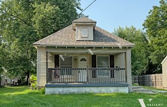 Cozy 2 Bedroom, 1 Bathroom Home in West Springfield