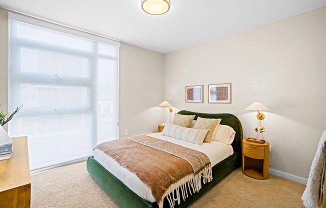 Large Bedroom at L Seven Apartments in San Francisco, CA 94103