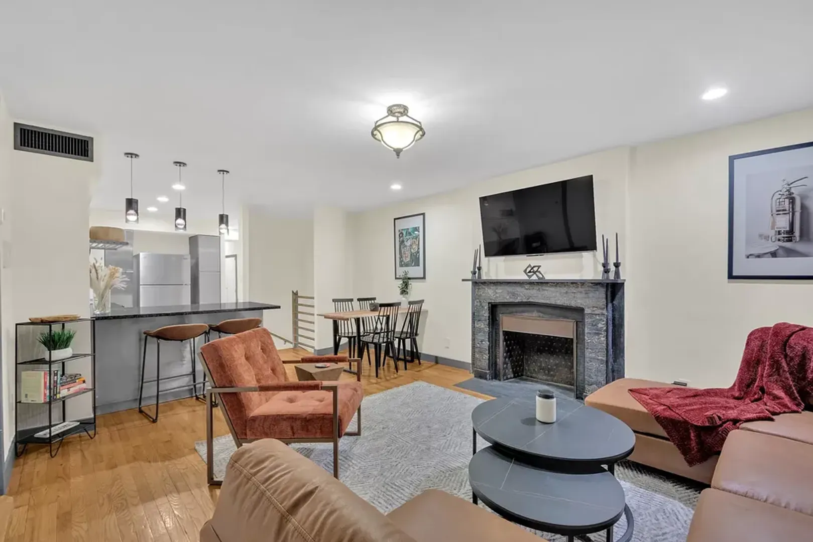 131 W 11th St New York, NY 10011