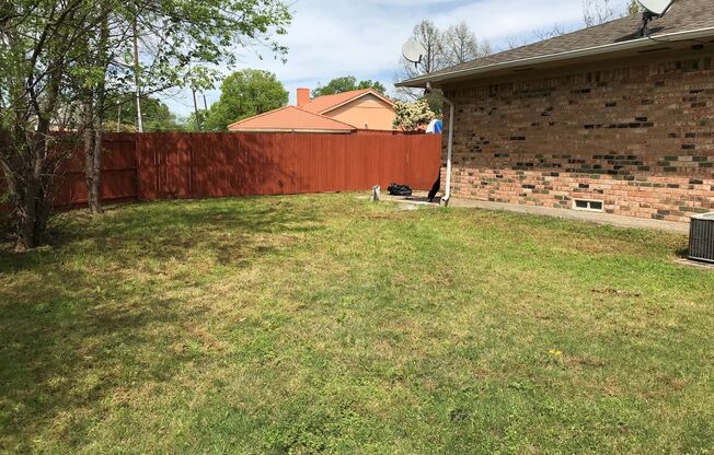 Richardson 2 Bedroom 2 Bathroom and 1 Car Attached Garage with Opener.