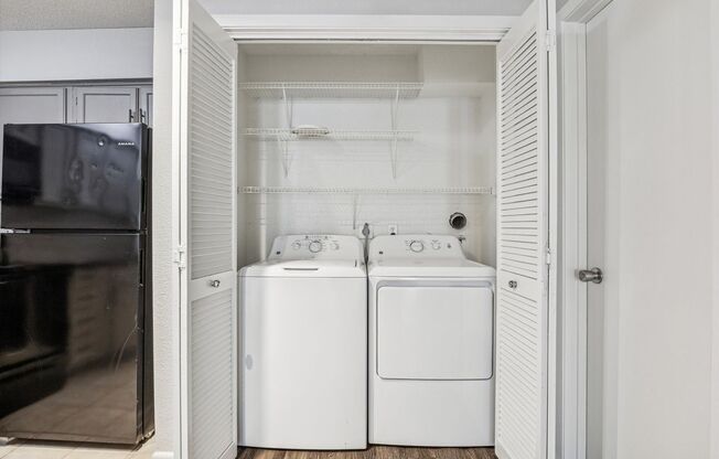 2 beds, 2 baths, 800 sqft, $1,495, Unit 1109