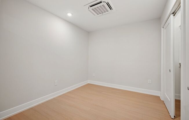 1 bed, 1 bath, 599 sqft, $1,800, Unit Unit 704