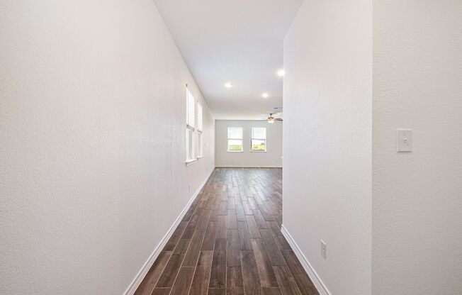 Homey 4 Bedroom, 2 Bath, 1-Story Home in Hutto Backs to Greenbelt!