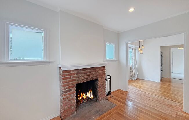 Stunning 3BD/1.5BA Home in North Park W/ W/D, A/C, & !