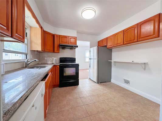 5704 226 ST