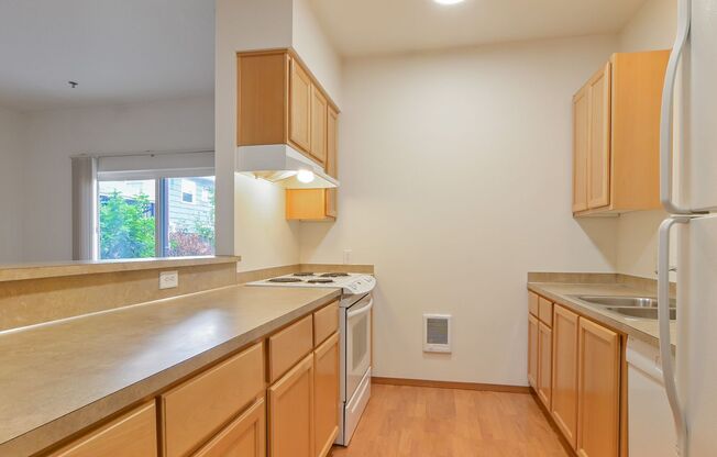1 bed, 1 bath, $1,400, Unit 105
