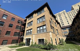 5453 S. Everett Ave.