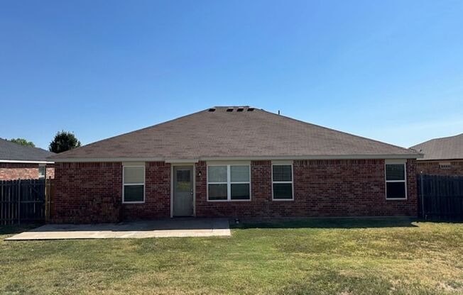 Spacious 4-Bed 2-Bath Oasis in Oklahoma City