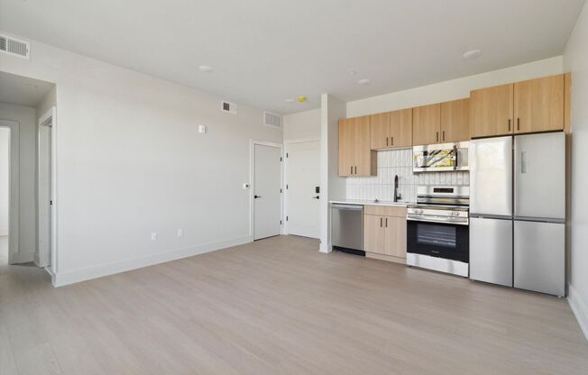 5521 Wayne Ave
