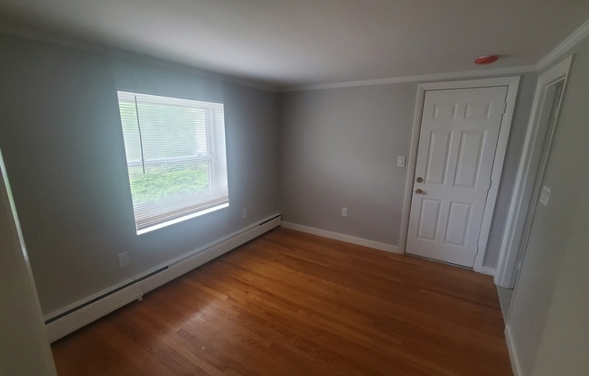 1 bed, 1 bath, 600 sqft, $2,300, Unit 4