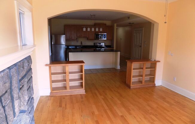 2 beds, 1 bath, 1,200 sqft, $1,845, Unit 4317A