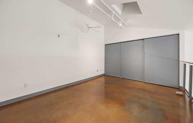 Studio, 1 bath, 393 sqft, $1,750, Unit 604