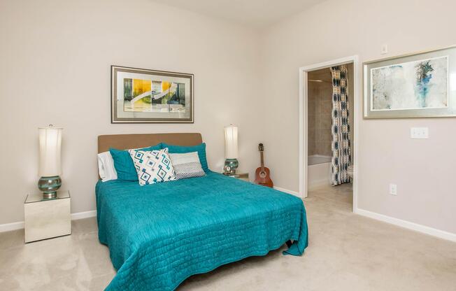 2 beds, 2 baths, 1,170 sqft, $1,570