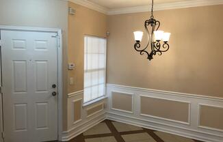 10000 Gate Parkway #123