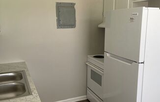 1 bed, 1 bath, $725, Unit 807 G