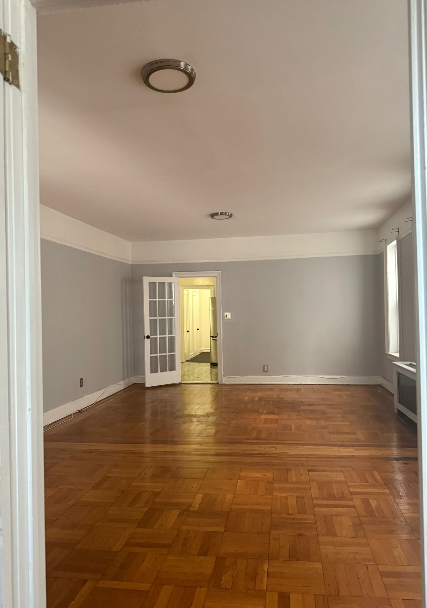 17 LENOX RD