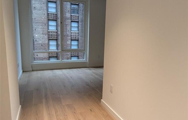 1 bed, 1 bath, 552 sqft, $6,200, Unit 21A