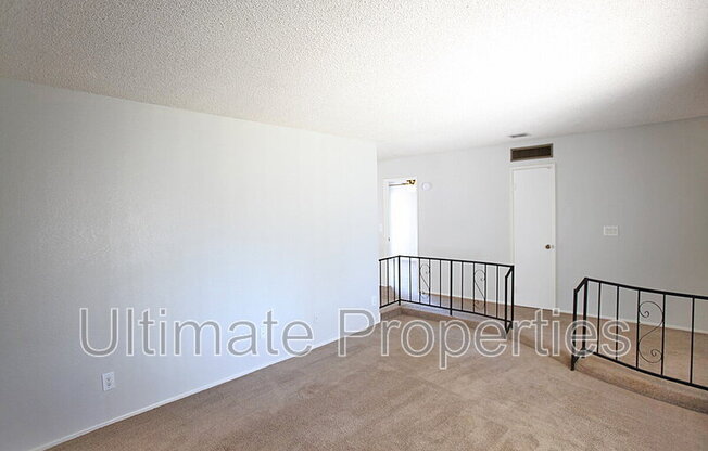 8445 N 47 DR