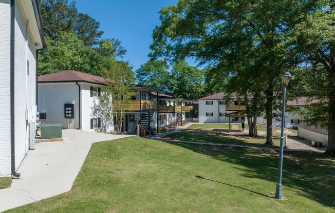 1 bed, 1 bath, 694 sqft, $1,000, Unit A-02