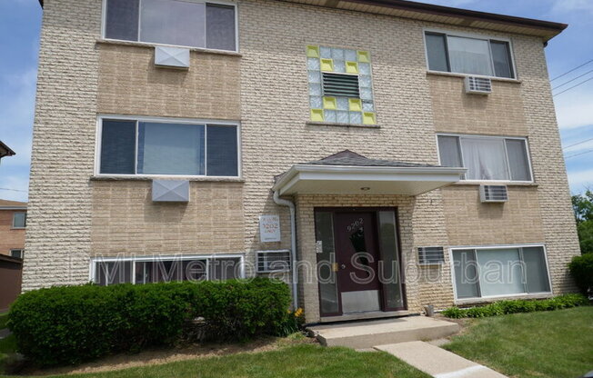 9202 SALLY LN