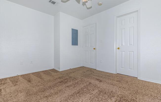 2 beds, 2 baths, 1,008 sqft, $1,179